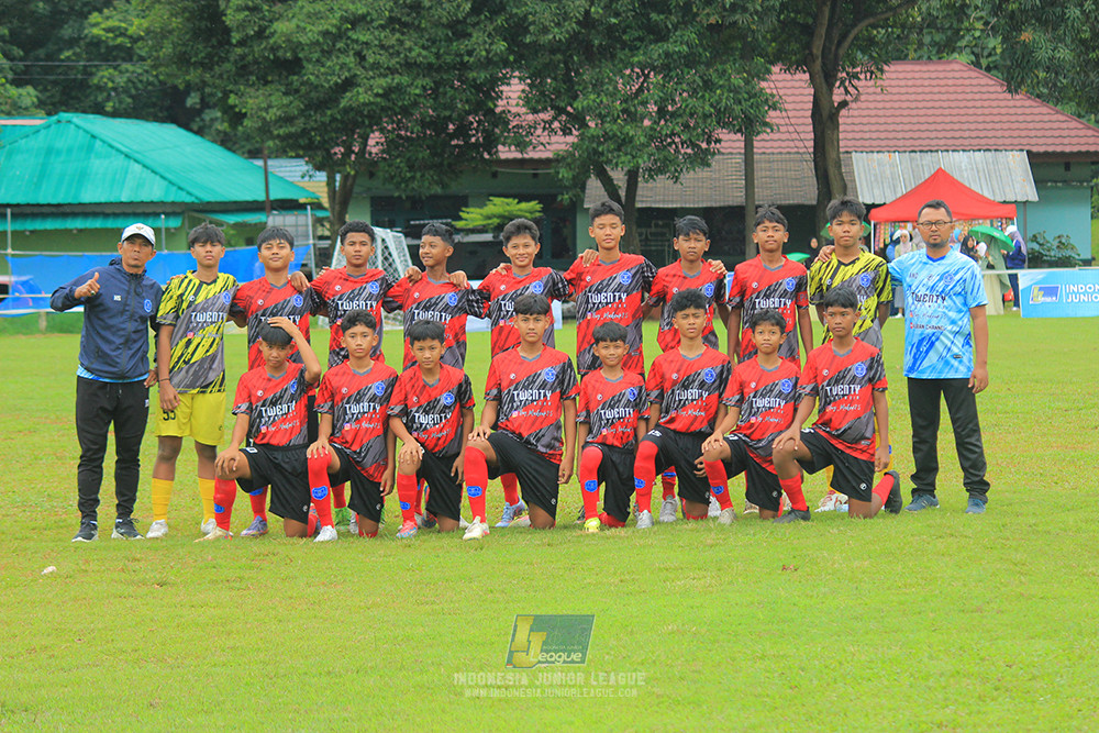 ijl bi 8 u13 100125 sparta 1979 vs newland fa