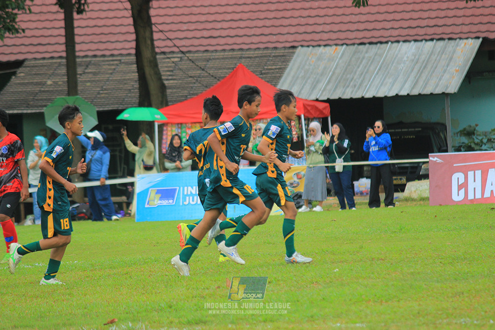 ijl bi 8 u13 100125 sparta 1979 vs newland fa