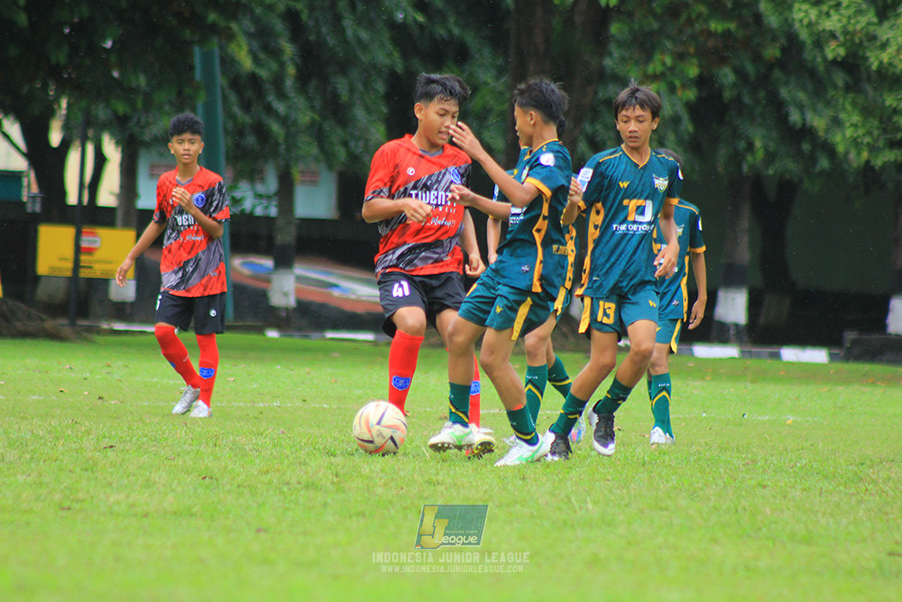 ijl bi 8 u13 100125 sparta 1979 vs newland fa