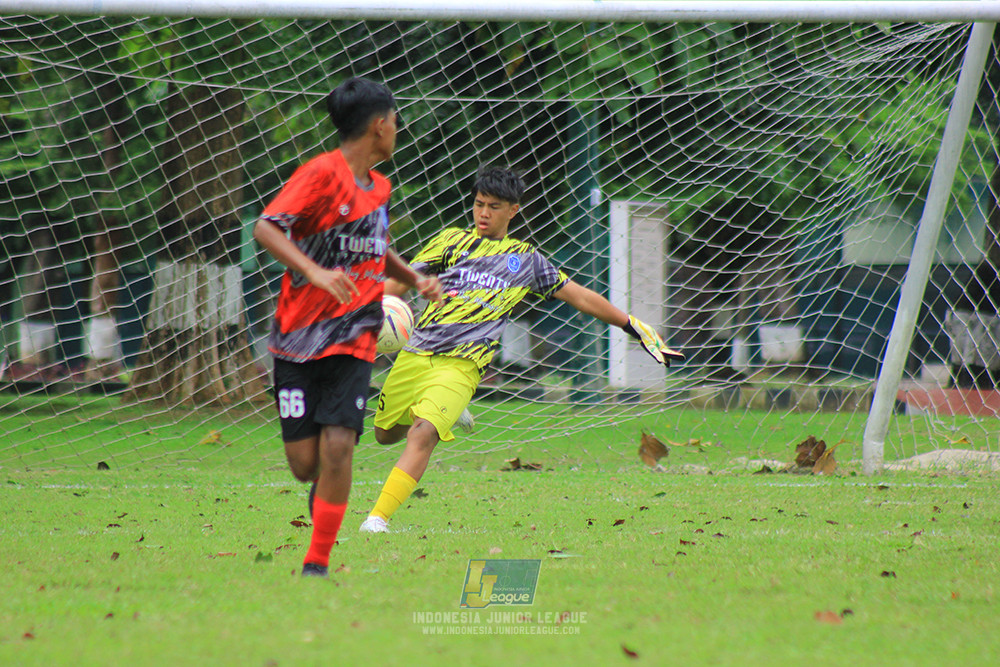 ijl bi 8 u13 100125 sparta 1979 vs newland fa