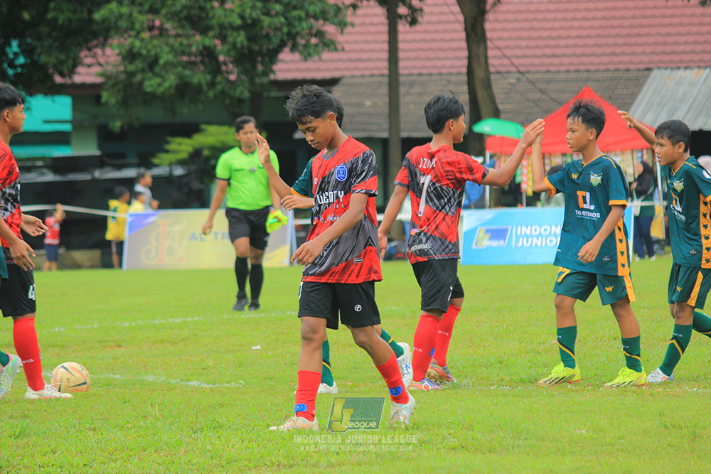 ijl bi 8 u13 100125 sparta 1979 vs newland fa