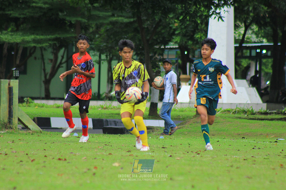 ijl bi 8 u13 100125 sparta 1979 vs newland fa