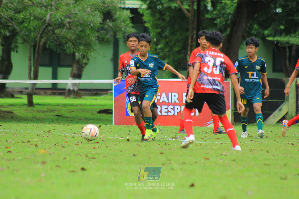 ijl bi 8 u13 100125 sparta 1979 vs newland fa