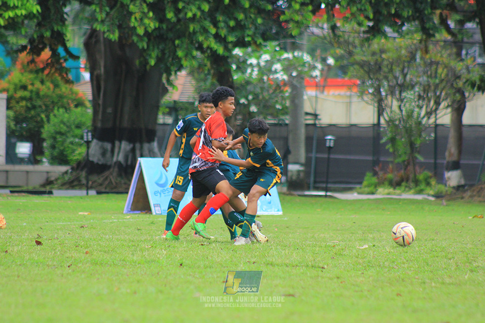 ijl bi 8 u13 100125 sparta 1979 vs newland fa