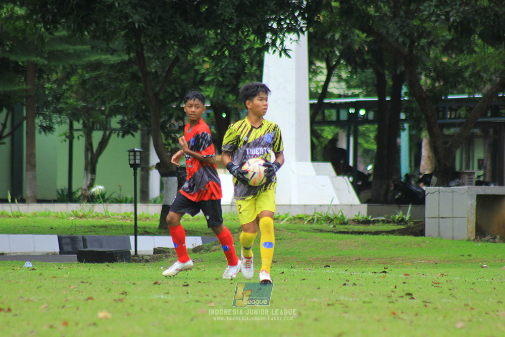 ijl bi 8 u13 100125 sparta 1979 vs newland fa