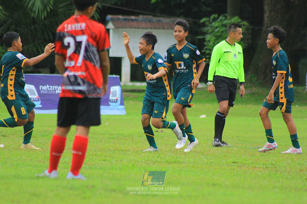 ijl bi 8 u13 100125 sparta 1979 vs newland fa