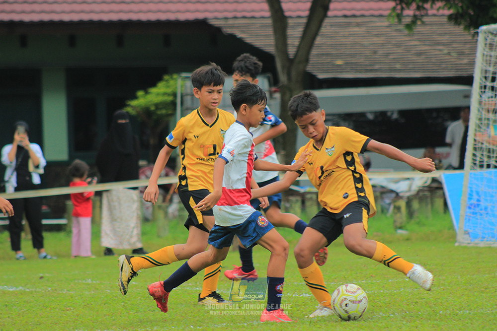 ijl big 8 champ u12 161125 binna banua fc blue vs newland fa