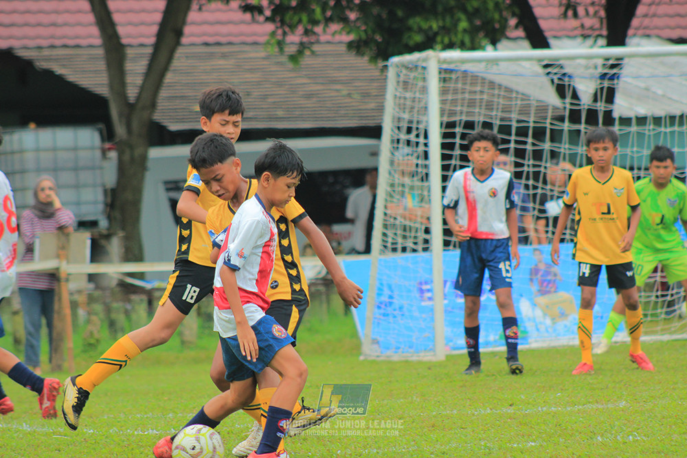 ijl big 8 champ u12 161125 binna banua fc blue vs newland fa