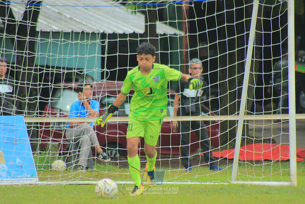 ijl big 8 champ u12 161125 binna banua fc blue vs newland fa