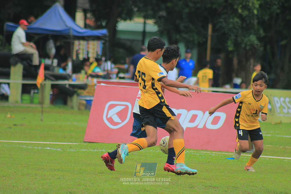 ijl big 8 champ u12 161125 binna banua fc blue vs newland fa