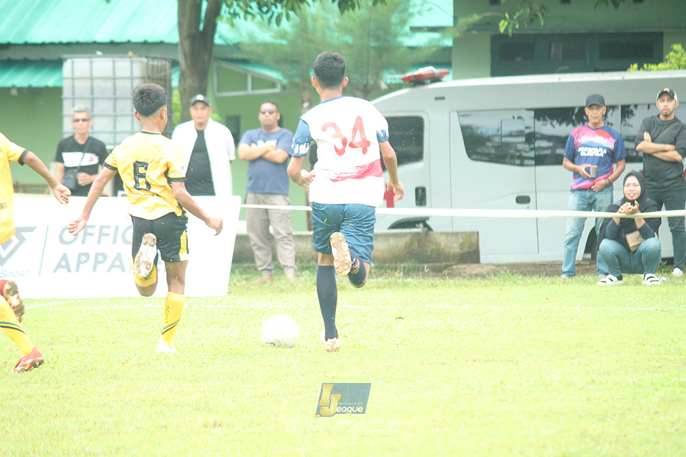 ijl big 8 champ u12 161125 binna banua fc blue vs newland fa