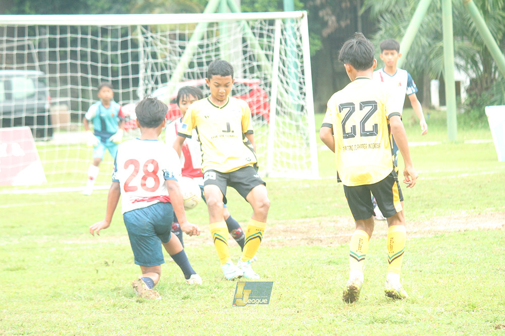 ijl big 8 champ u12 161125 binna banua fc blue vs newland fa