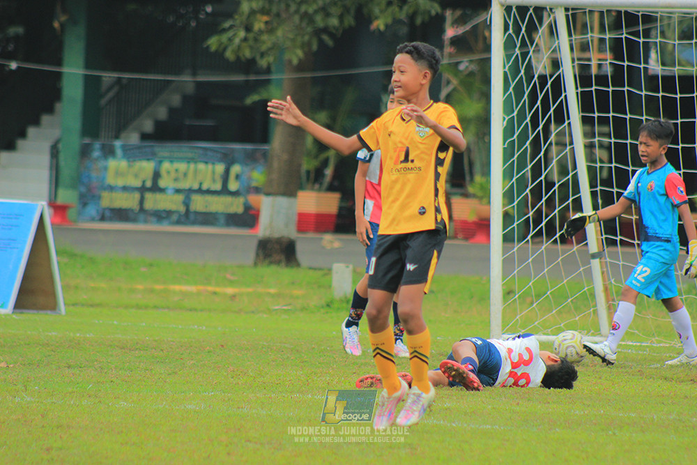 ijl big 8 champ u12 161125 binna banua fc blue vs newland fa