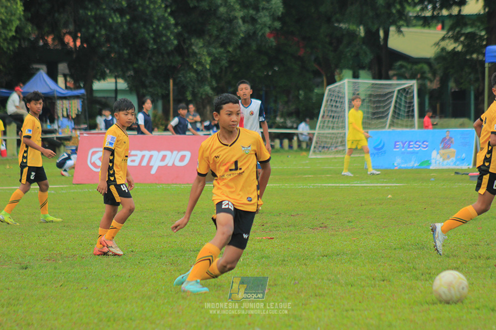 ijl big 8 champ u12 161125 binna banua fc blue vs newland fa