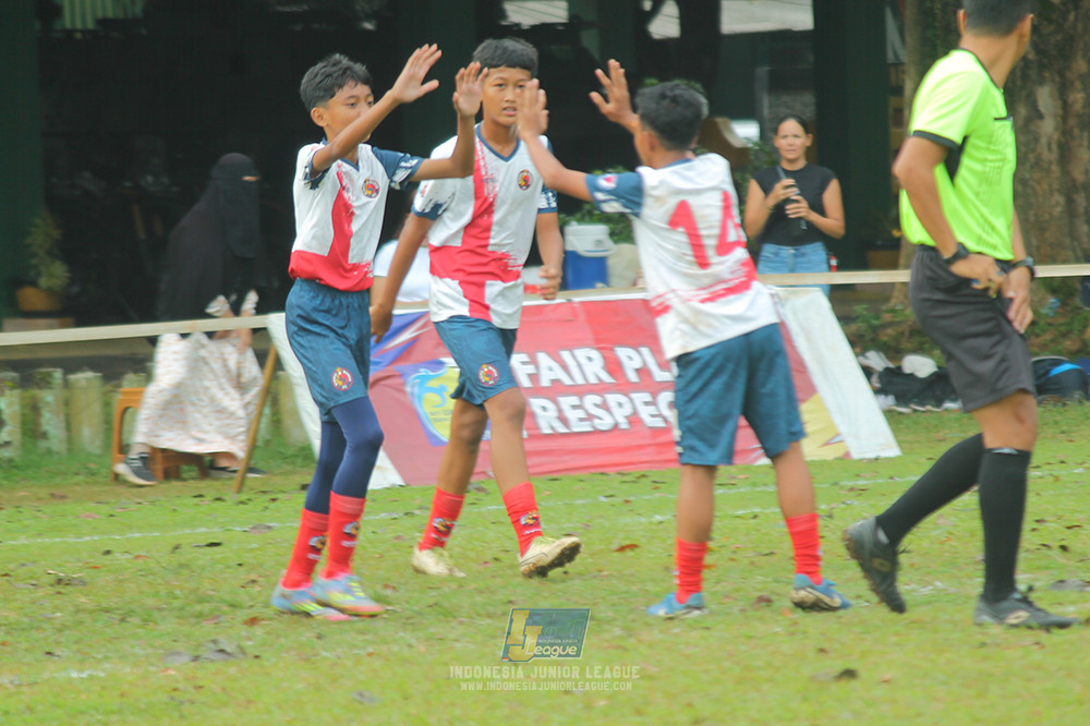 ijl big 8 champ u12 161125 binna banua fc red vs endang witarsa fc