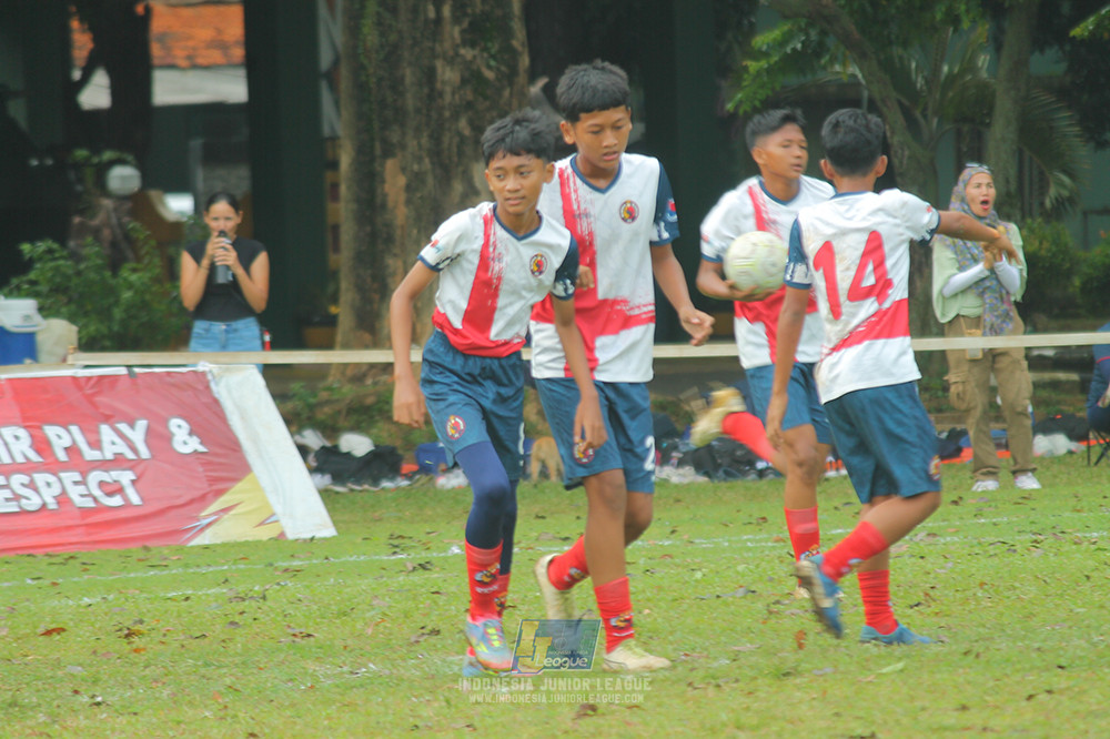 ijl big 8 champ u12 161125 binna banua fc red vs endang witarsa fc