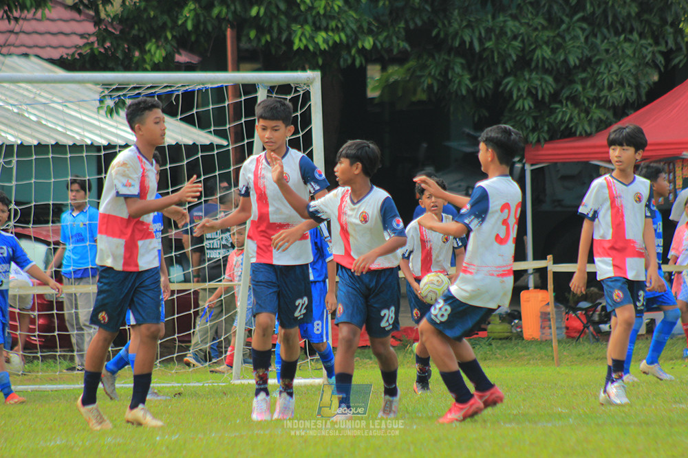 ijl big 8 champ u12 161125 wins soccer school vs binna banua fc blue