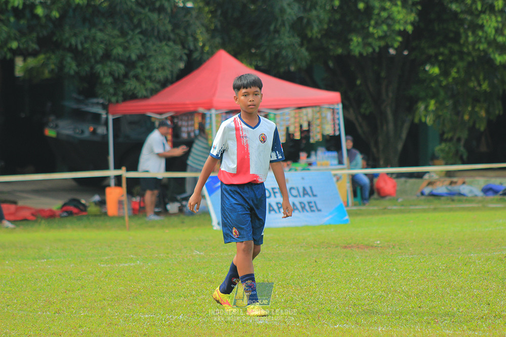 ijl big 8 champ u12 161125 wins soccer school vs binna banua fc blue