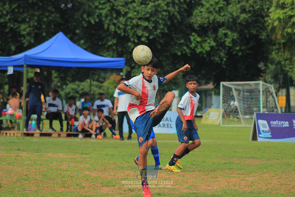 ijl big 8 champ u12 161125 wins soccer school vs binna banua fc blue