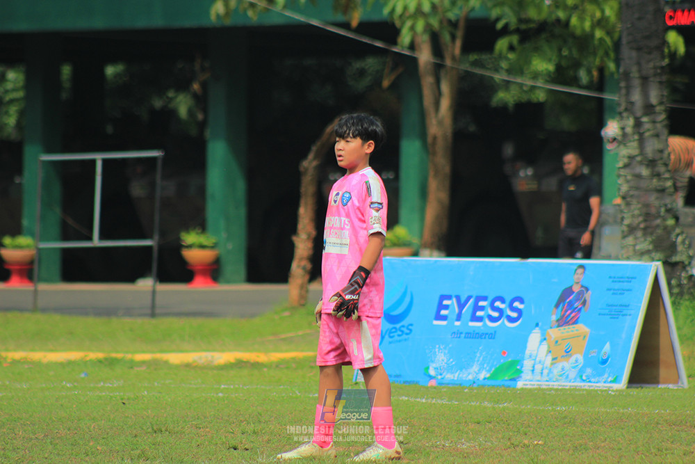 ijl big 8 champ u12 161125 wins soccer school vs binna banua fc blue