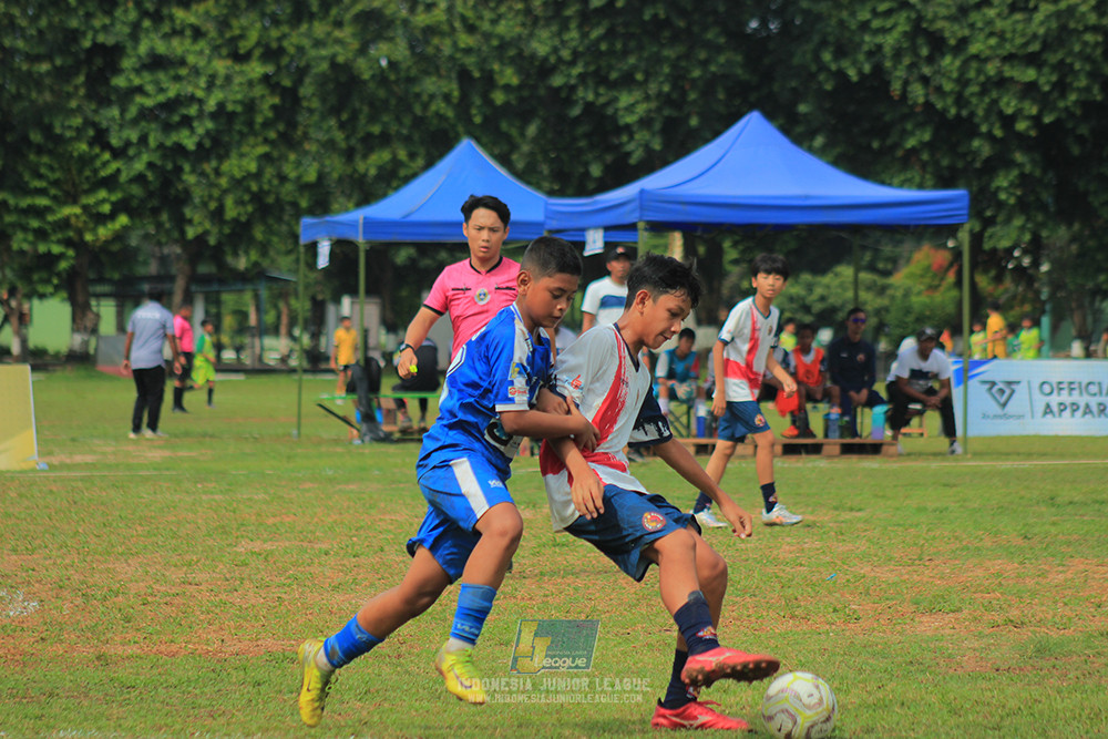 ijl big 8 champ u12 161125 wins soccer school vs binna banua fc blue