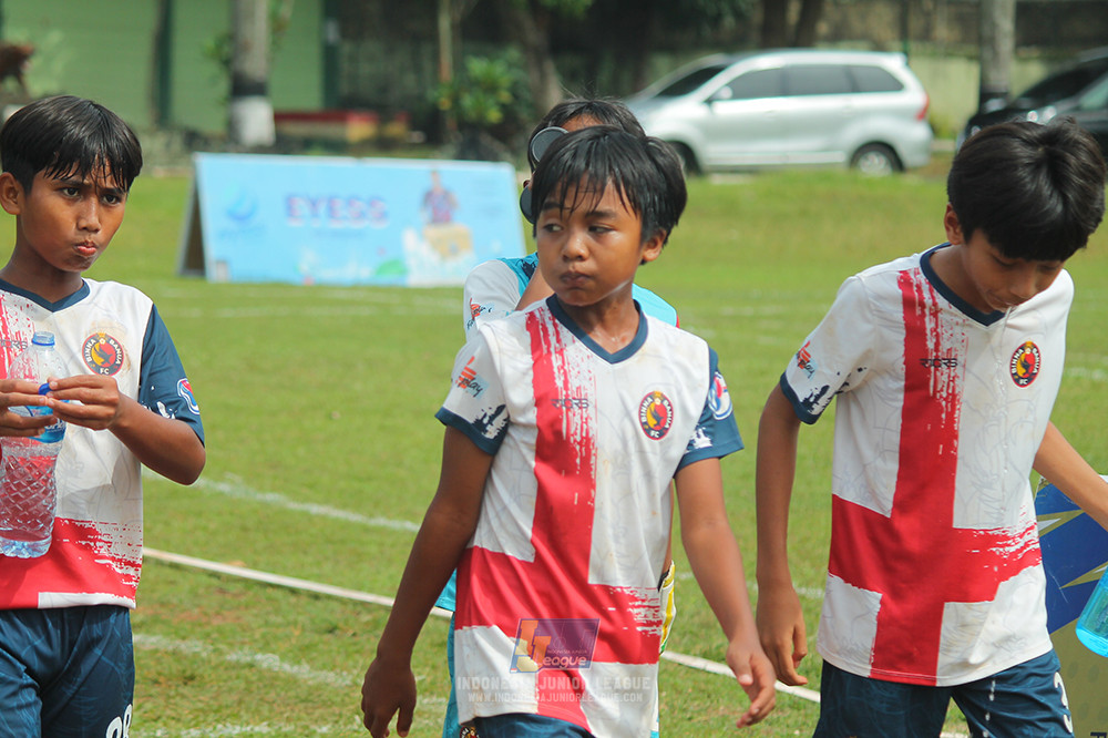 ijl big 8 champ u12 161125 wins soccer school vs binna banua fc blue