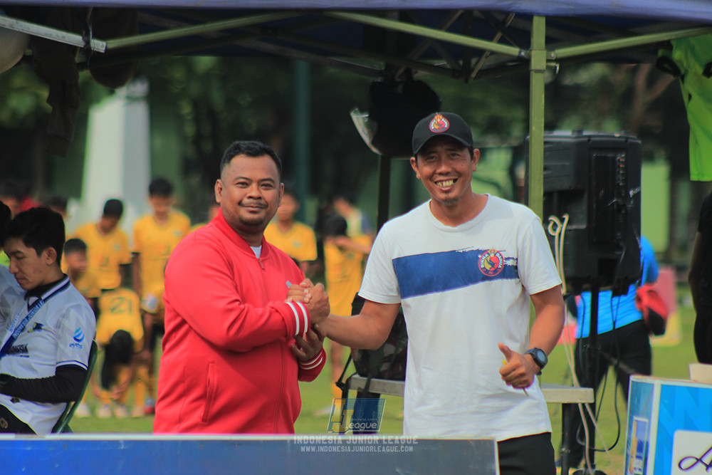 ijl big 8 champ u12 161125 wins soccer school vs binna banua fc blue