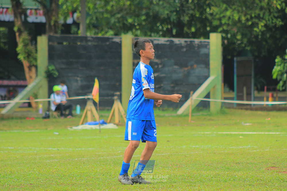 ijl big 8 champ u12 161125 wins soccer school vs binna banua fc blue