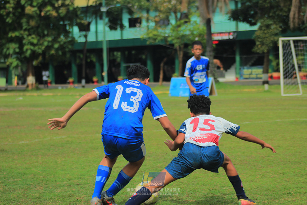 ijl big 8 champ u12 161125 wins soccer school vs binna banua fc blue