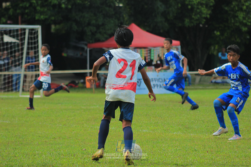 ijl big 8 champ u12 161125 wins soccer school vs binna banua fc blue