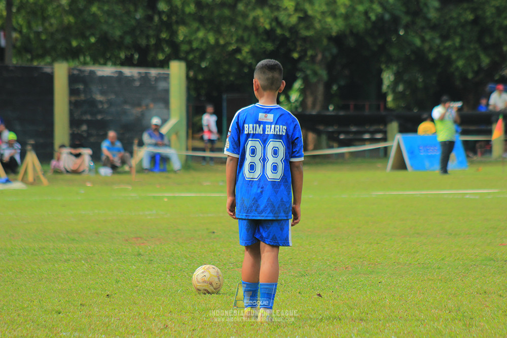ijl big 8 champ u12 161125 wins soccer school vs binna banua fc blue