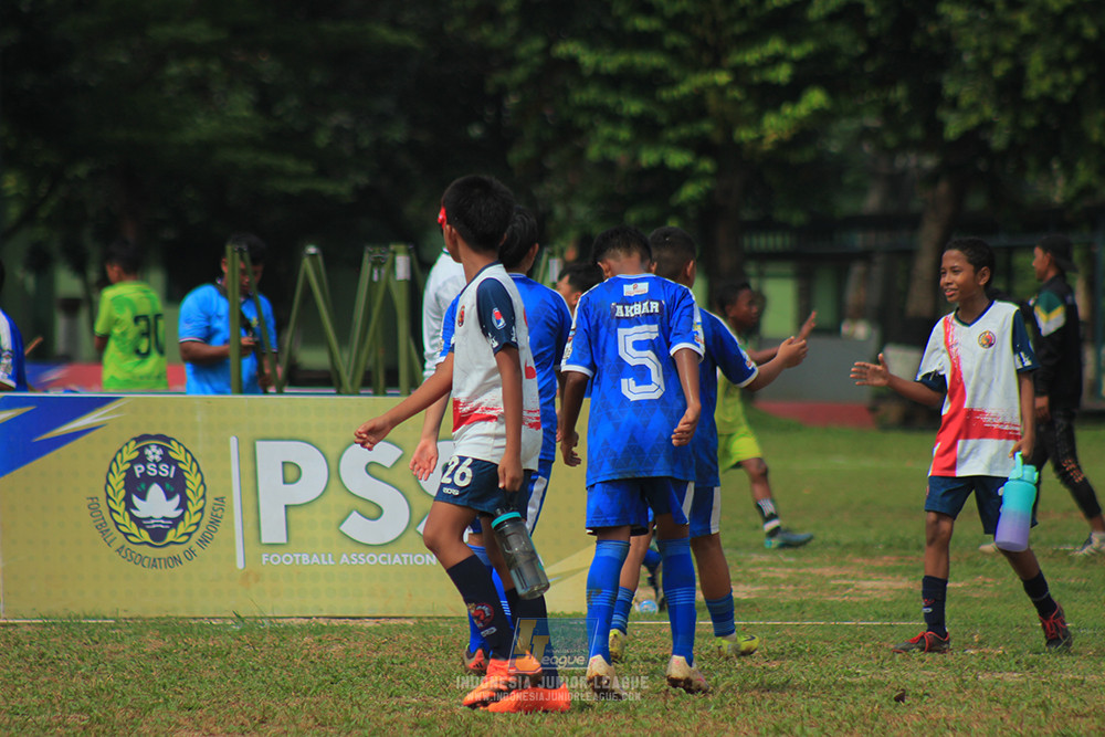 ijl big 8 champ u12 161125 wins soccer school vs binna banua fc blue
