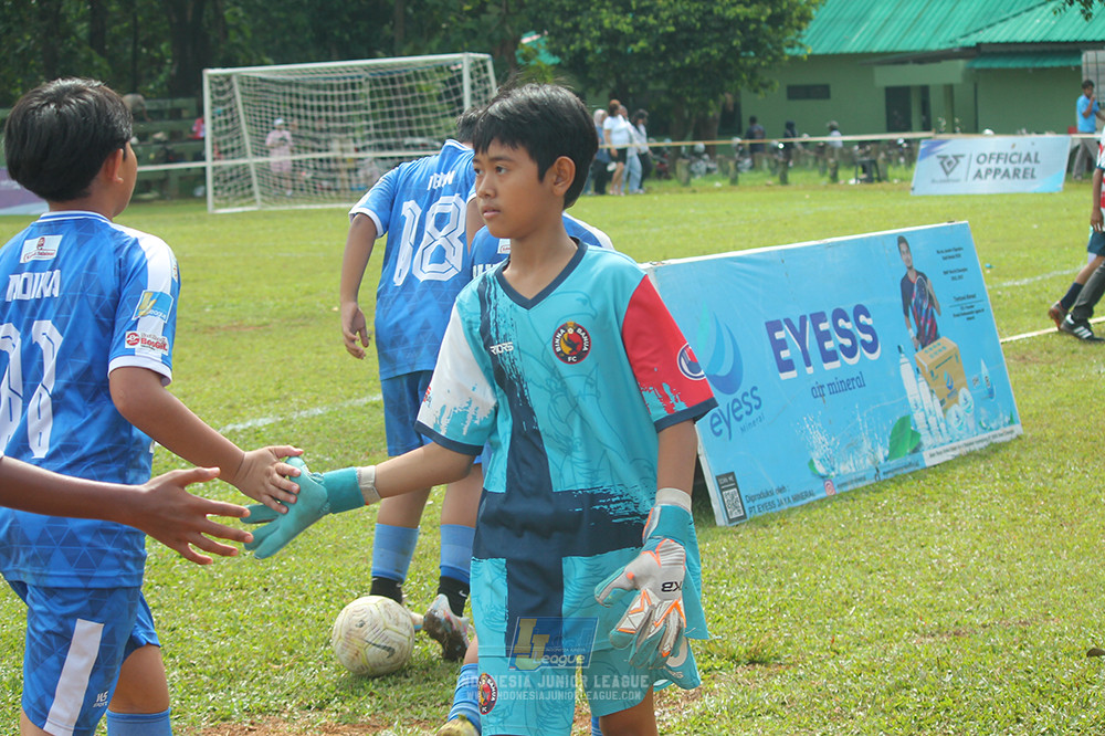 ijl big 8 champ u12 161125 wins soccer school vs binna banua fc blue
