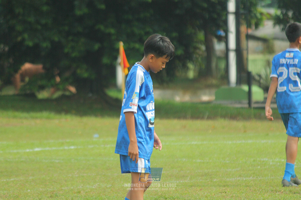 ijl big 8 champ u12 161125 wins soccer school vs binna banua fc blue