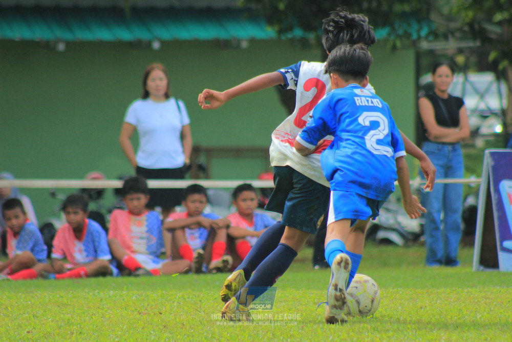 ijl big 8 champ u12 161125 wins soccer school vs binna banua fc blue