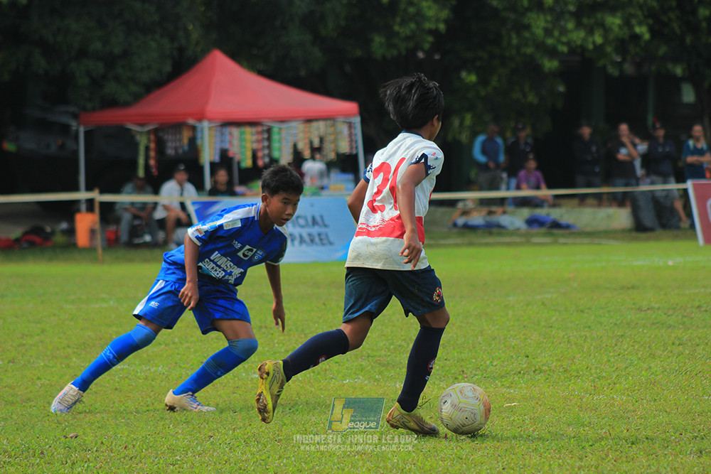 ijl big 8 champ u12 161125 wins soccer school vs binna banua fc blue