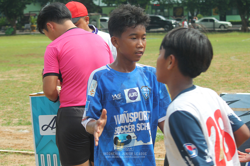 ijl big 8 champ u12 161125 wins soccer school vs binna banua fc blue