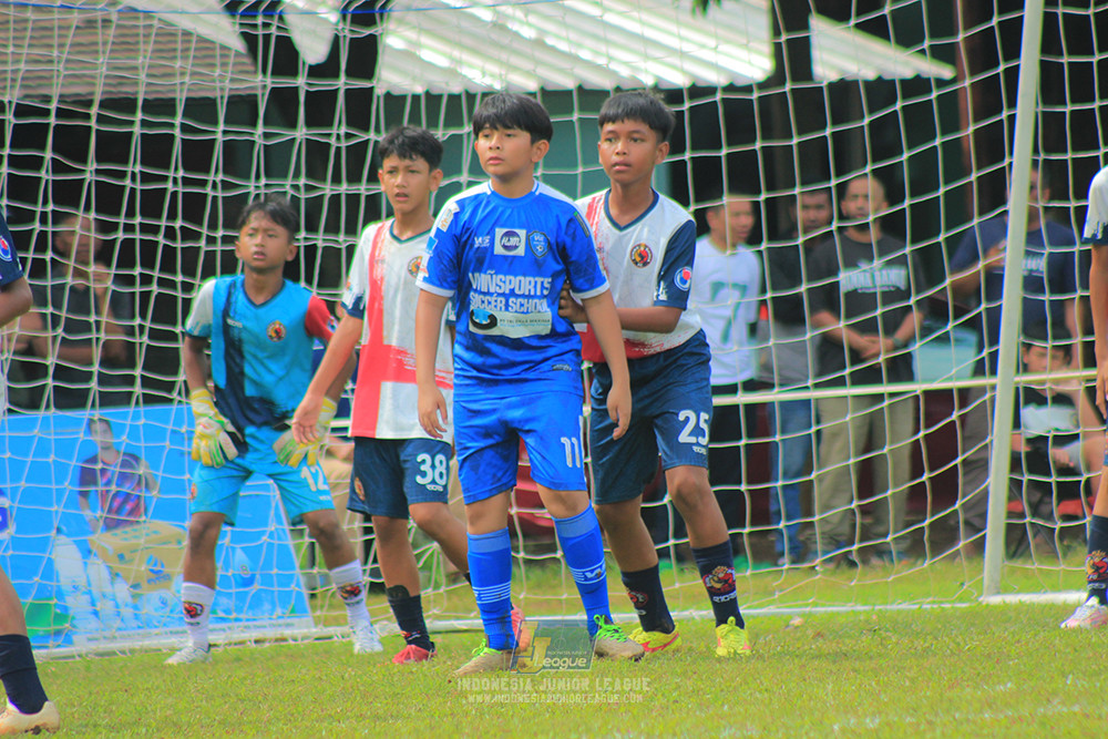 ijl big 8 champ u12 161125 wins soccer school vs binna banua fc blue