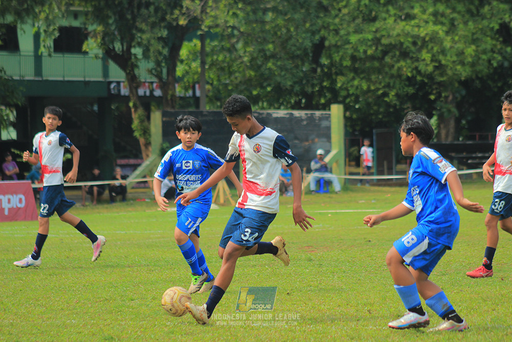 ijl big 8 champ u12 161125 wins soccer school vs binna banua fc blue