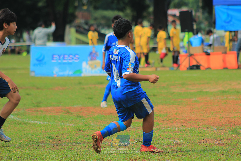 ijl big 8 champ u12 161125 wins soccer school vs binna banua fc blue