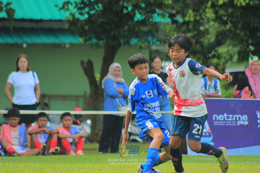 ijl big 8 champ u12 161125 wins soccer school vs binna banua fc blue