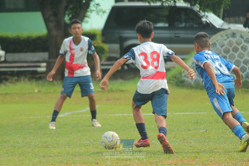 ijl big 8 champ u12 161125 wins soccer school vs binna banua fc blue