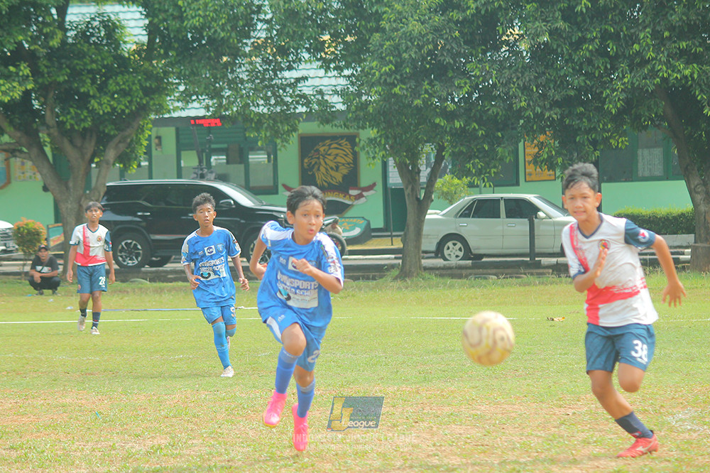 ijl big 8 champ u12 161125 wins soccer school vs binna banua fc blue