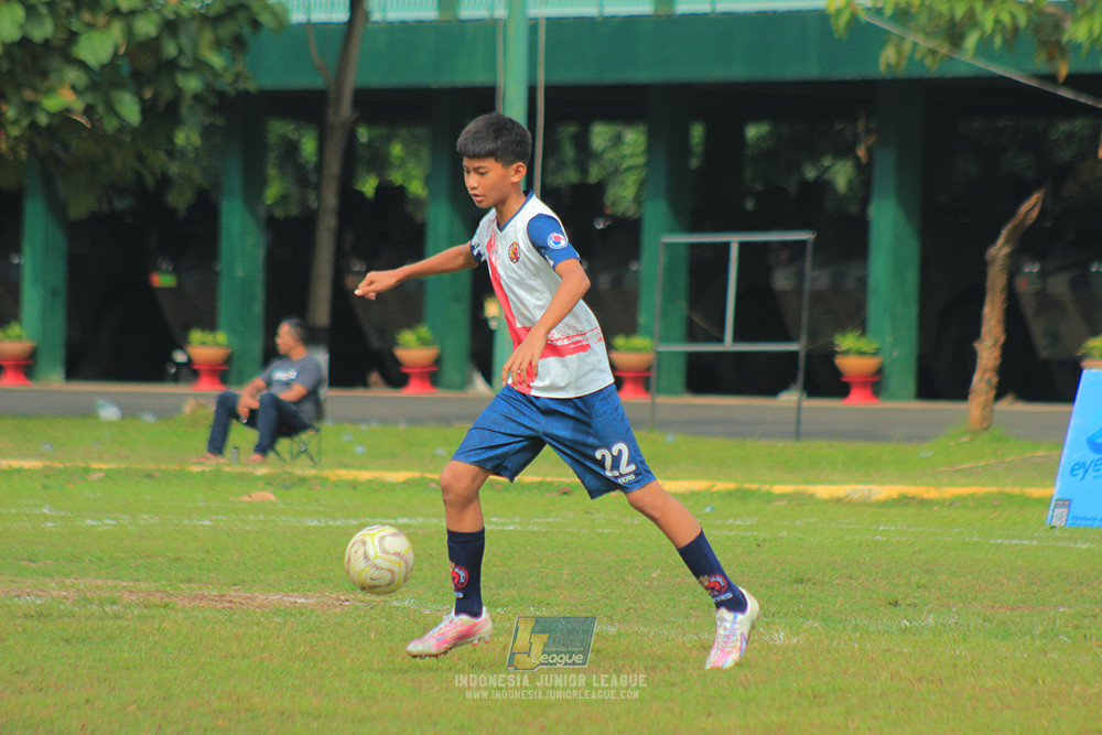 ijl big 8 champ u12 161125 wins soccer school vs binna banua fc blue