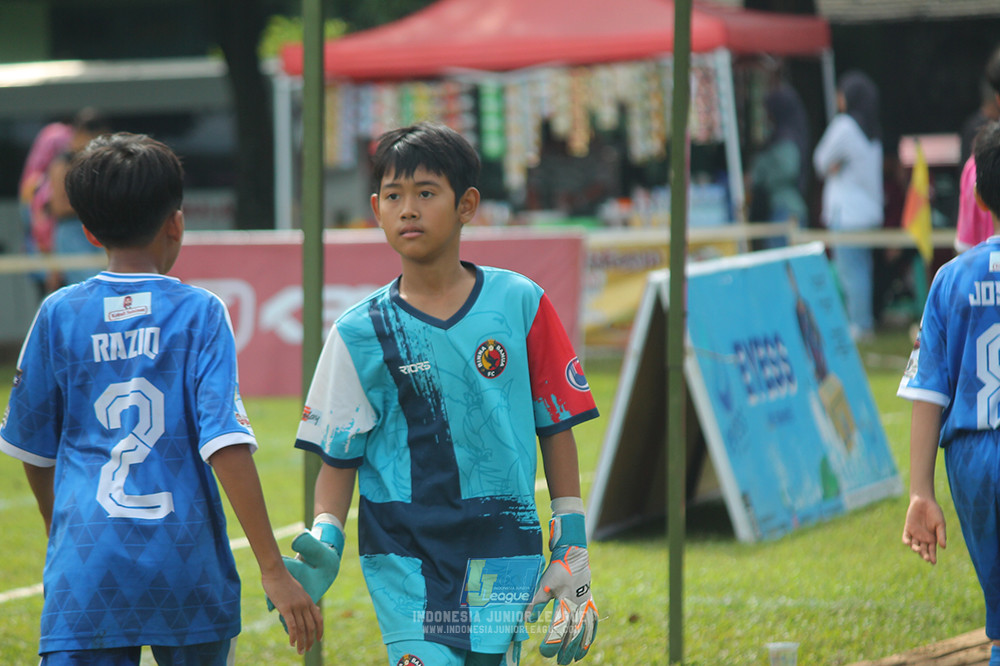 ijl big 8 champ u12 161125 wins soccer school vs binna banua fc blue