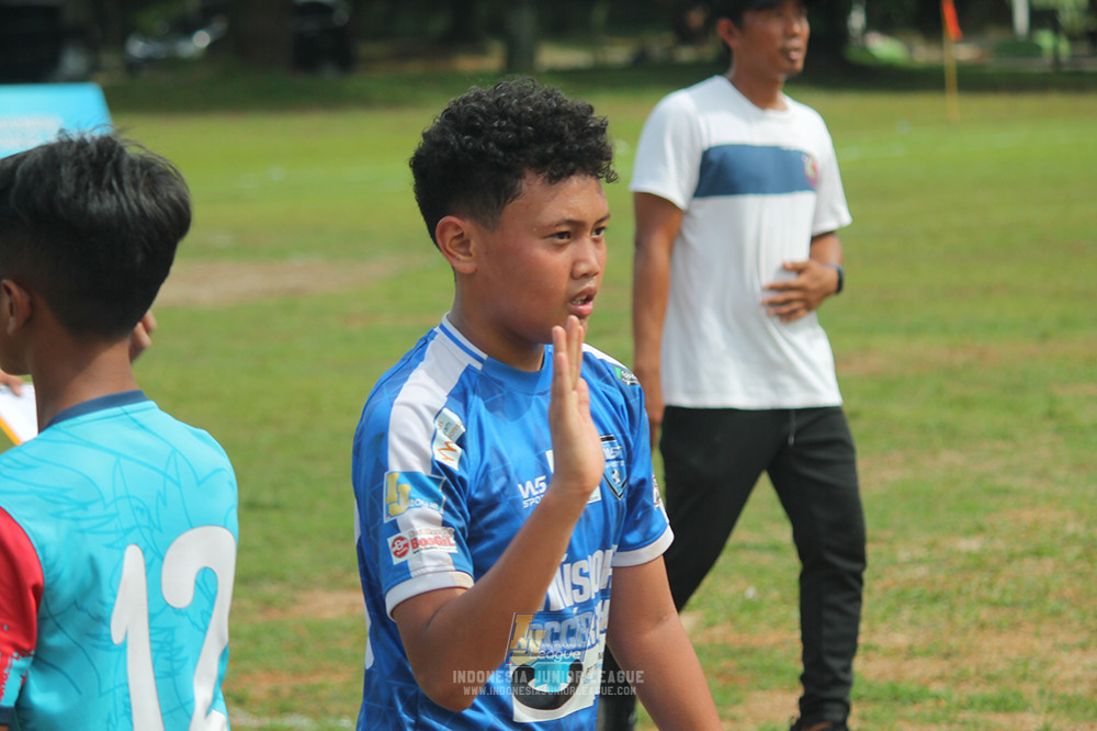 ijl big 8 champ u12 161125 wins soccer school vs binna banua fc blue
