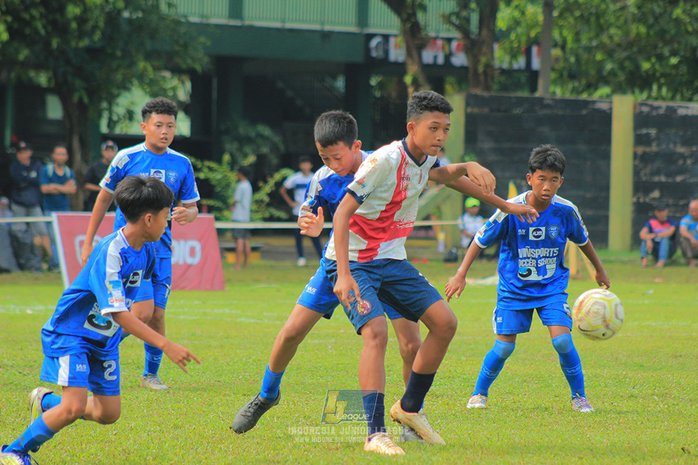 ijl big 8 champ u12 161125 wins soccer school vs binna banua fc blue