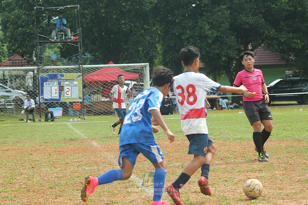 ijl big 8 champ u12 161125 wins soccer school vs binna banua fc blue