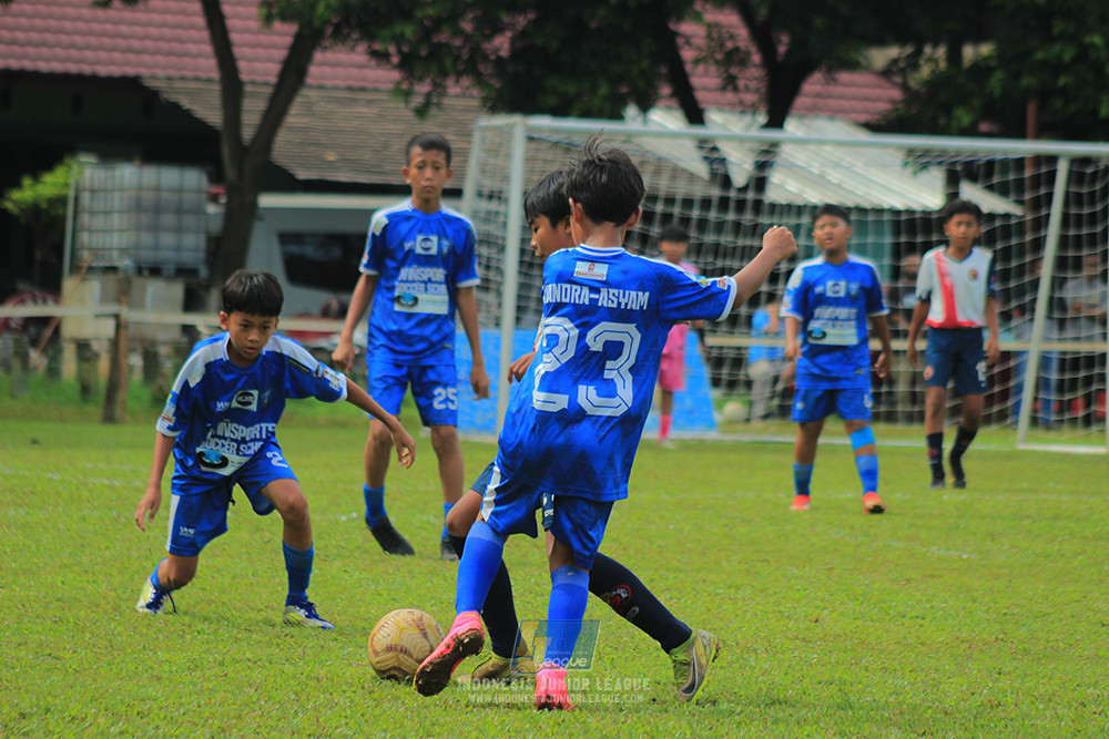 ijl big 8 champ u12 161125 wins soccer school vs binna banua fc blue