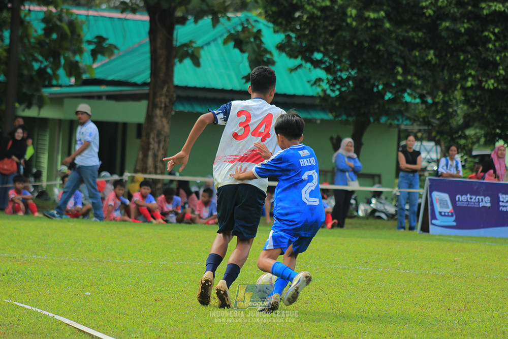 ijl big 8 champ u12 161125 wins soccer school vs binna banua fc blue